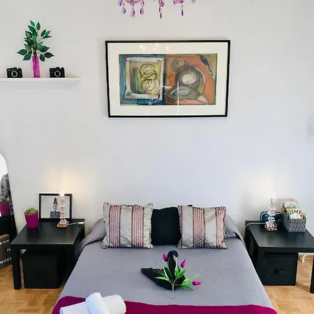 Mieszkanie W Srodmiesciu Blisko Rynku アパート *